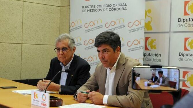 Rafael Llamas y Bernabé Galán en rueda de prensa.