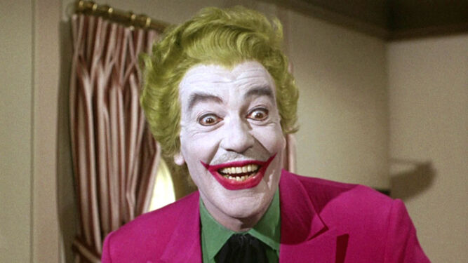 César Romero interpretando a Joker en 'Batman' (1966).
