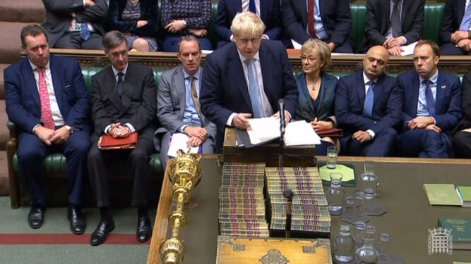 Captura de vídeo que muestra la intervención del primer ministro, Boris Johnson, en la Cámara de los Comunes.