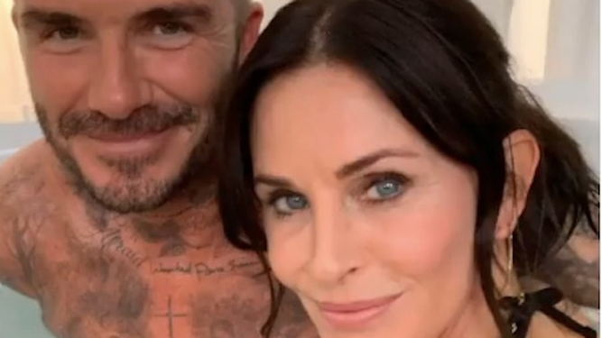 Courtney Cox y David Beckham, en la foto que ella ha compartido en las redes.