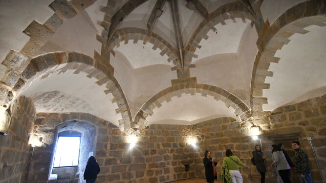 El Castillo de Belalc&aacute;zar recibe sus primeras visitas tras su restauraci&oacute;n