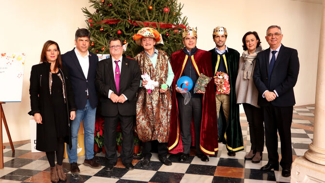Los Reyes Magos en la sede de la Diputación.