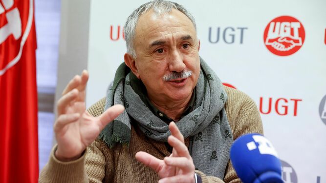El secretario general de UGT, Pepe Álvarez, durante la entrevista concedida a Efe.