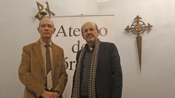 Manuel Gahete y Antonio Varo, en el Ateneo de Córdoba.