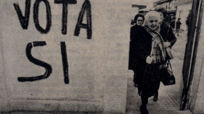 Pintada a favor del sí en la campaña del referéndum de 1980.