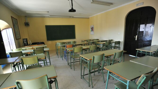 Aula vacía de un centro educativo de Córdoba.
