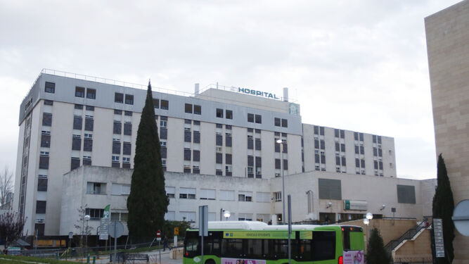 Vista del edificio del Hospital General del Reina Sofía.
