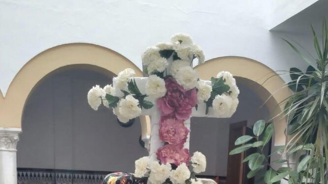 Las fotos de las Cruces de Mayo en los balcones y azoteas de C&oacute;rdoba