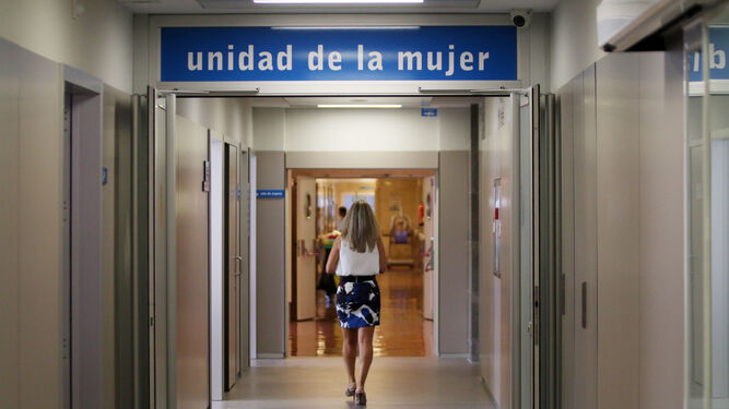 Entrada a la Unidad de la Mujer del Hospital San Juan de Dios de Córdoba.