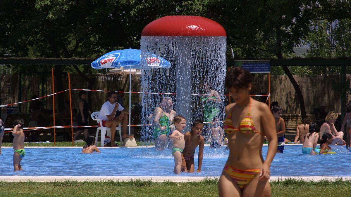 Increíble Absoluto Rareza El Ayuntamiento de Lucena facilita el acceso gratuito a la piscina a  familias afectadas por la crisis sanitaria