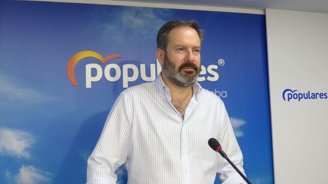 Adolfo Molina, en la sede del PP en Córdoba.