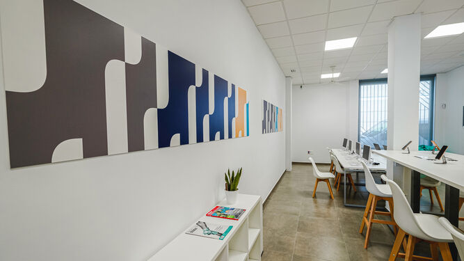 El nuevo Centro de Emprendimiento e Innovaci&oacute;n Impulsa 10 de Pozoblanco, en fotograf&iacute;as