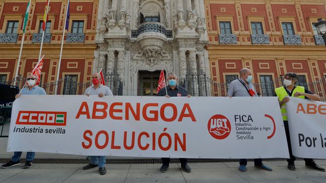 Manifestación de trabajadores de Abengoa en San Telmo el pasado mes de octubre