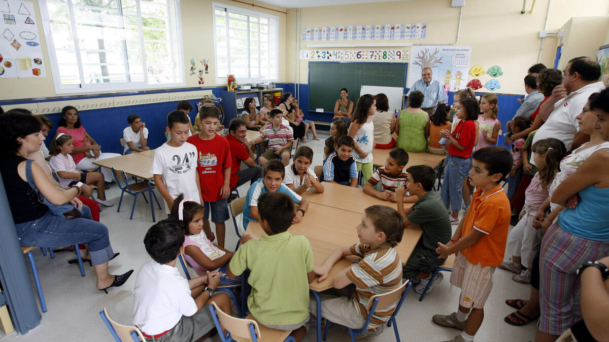 Inauguración del curso escolar en el colegio Salvador Vinuesa.