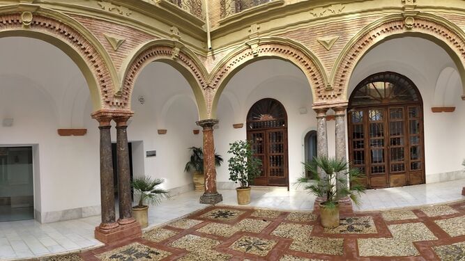 Palacio de los Condes de Santa Ana de Lucena.