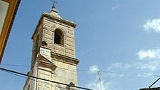 Torre de la iglesia del antiguo convento Scala Coeli de Castro del Río.