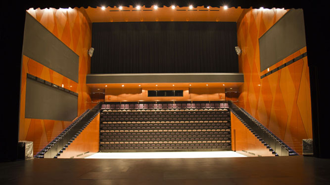 Interior del Auditorio Municipal de Lucena.