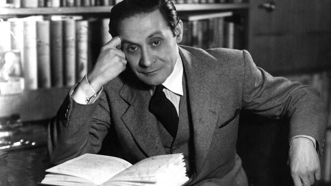 El escritor y dramaturgo Enrique Jardial Poncela (Madrid, 1901-1952).