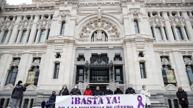 Minuto de silencio en Madrid por la última víctima mortal de la violencia machista.