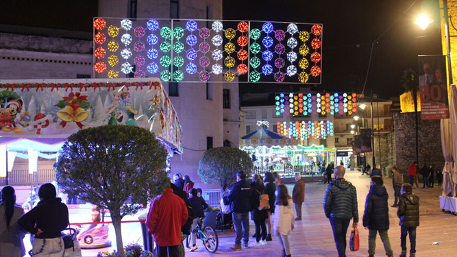 Atracciones de feria en Lucena durante la pasada Navidad.