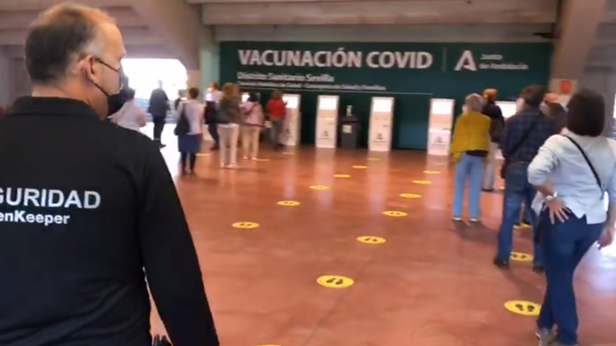 Vacunación Covid: Andalucía comienza a dar citas para la vacuna a menores de 60 años