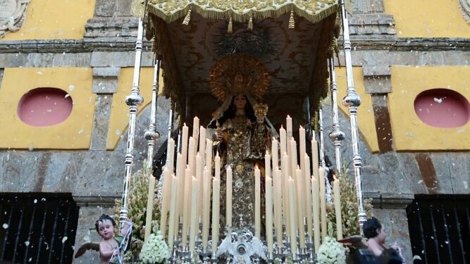 La Virgen del Carmen, en su última salida procesional de San Cayetano en julio de 2019.