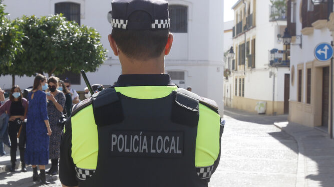 Un agente de la Policía Local de Córdoba.