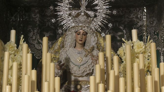La Virgen de la Paz y Esperanza, en su paso durante el pasado Miércoles Santo.