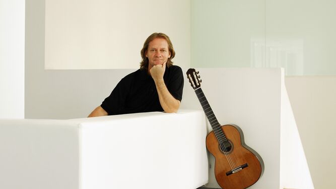 El guitarrista clásico David Russell.