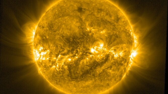 Eyección de masa coronal solar.