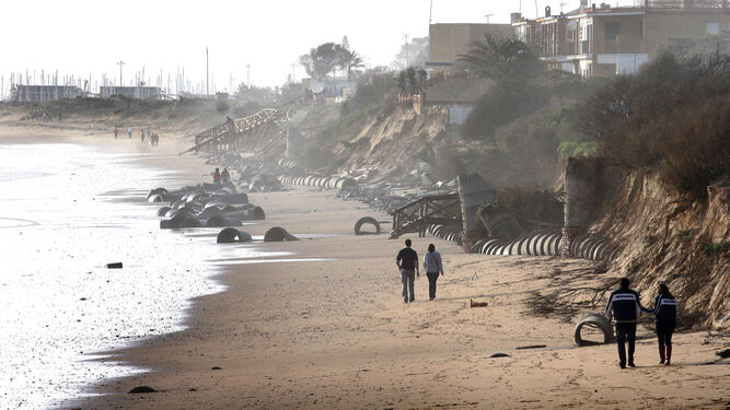 Efectos de un temporal en la costa de Huelva.