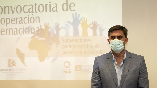 El delegado de Cooperación al Desarrollo de la Diputación de Córdoba, Ramón Hernández.