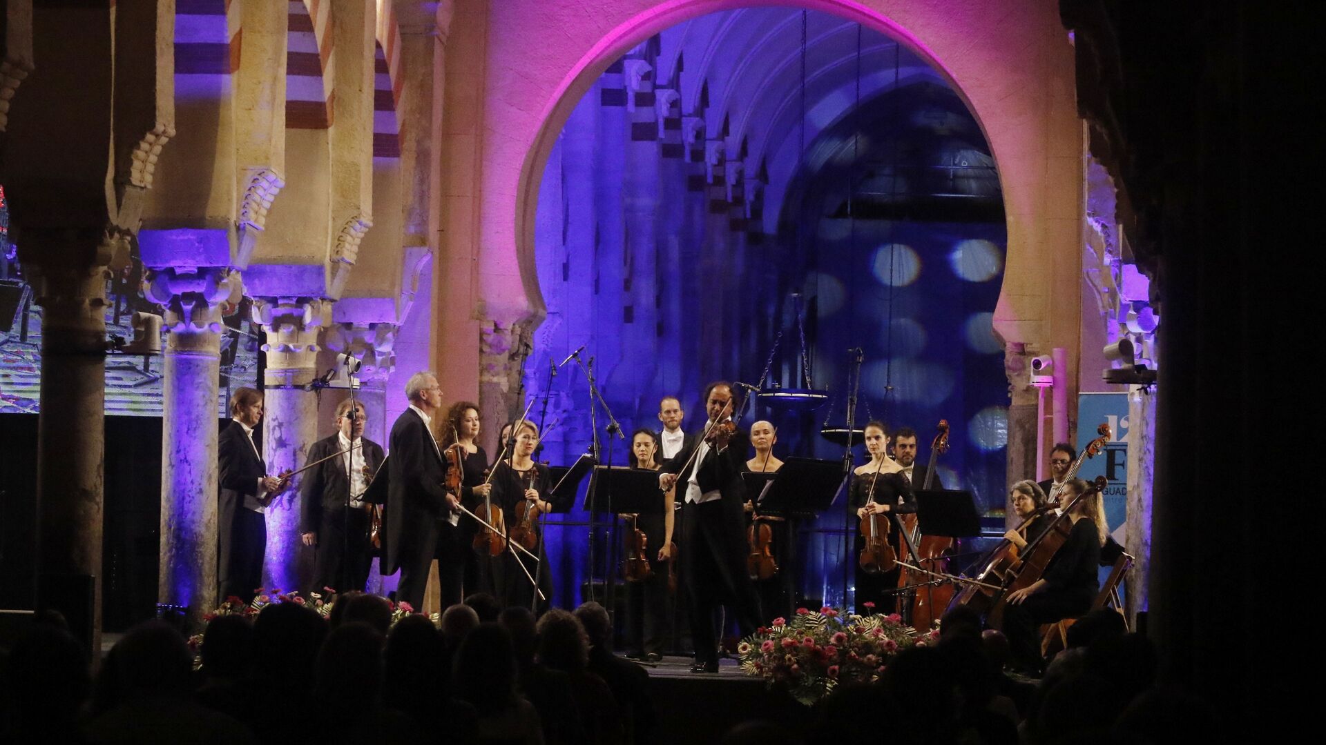 El concierto de la Orquesta de Viena del FIP Guadalquivir en la Mezquita, en im&aacute;genes
