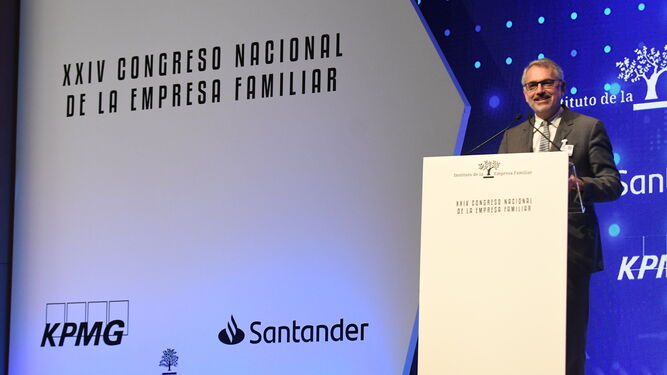 Marc Puig, interviene en la clausura del 24º Congreso de la Empresa Familiar, en Pamplona.