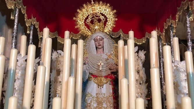 Virgen de la Salud de la hermandad de La Agonía.