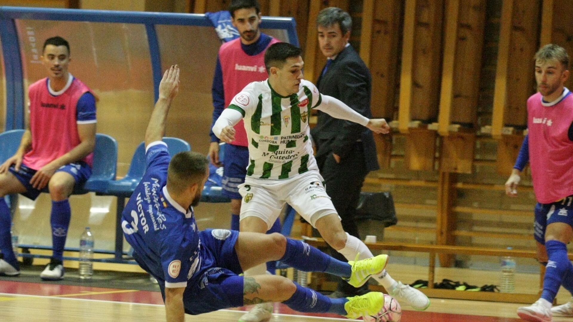 Las im&aacute;genes del empate del C&oacute;rdoba Futsal en Manzanares