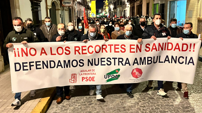 Cabecera de la manifestación en Aguilar de la Frontera.