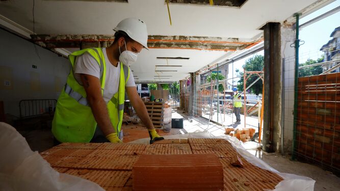Un trabajador de la construcción en Córdoba.