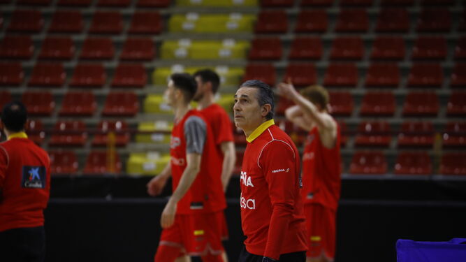Sergio Scariolo durante uno de los entrenamientos de la selección española en Vista Alegre.