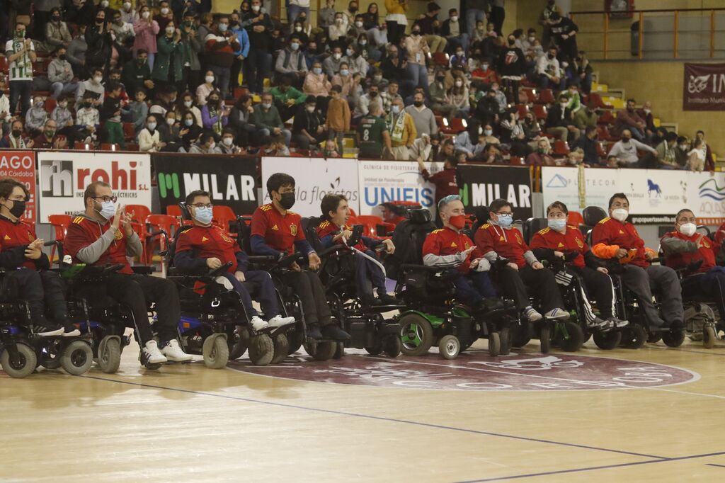 Las im&aacute;genes de la victoria del C&oacute;rdoba Futsal ante el Burela