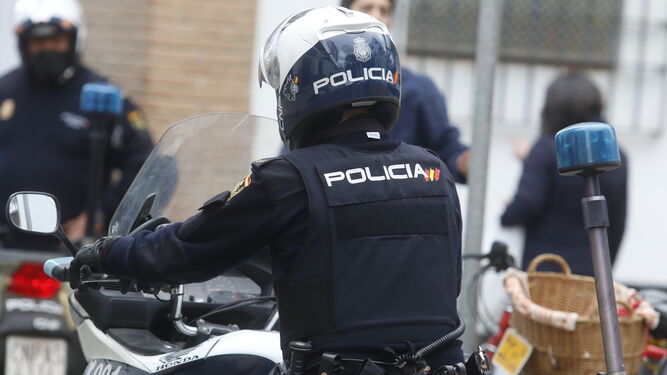 Agentes de la Policía Nacional de Córdoba.