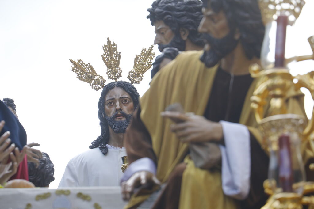 Jueves Santo en C&oacute;rdoba: La procesi&oacute;n de la Sagrada Cena, en im&aacute;genes