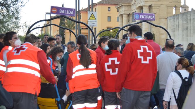 Dispositivo de Cruz Roja en la carrera oficial de Córdoba.