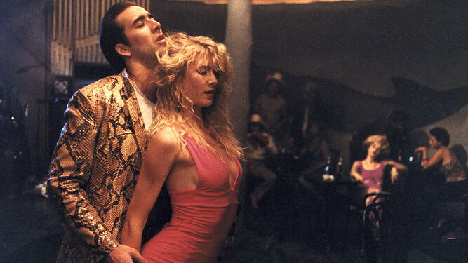 Nicolas Cage y Laura Dern en 'Corazón salvaje'.