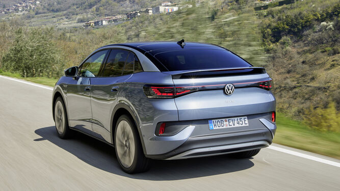 El ID.4 convertido en coupé, el Volkswagen ID.5, ya está a la venta desde 50.020 euros