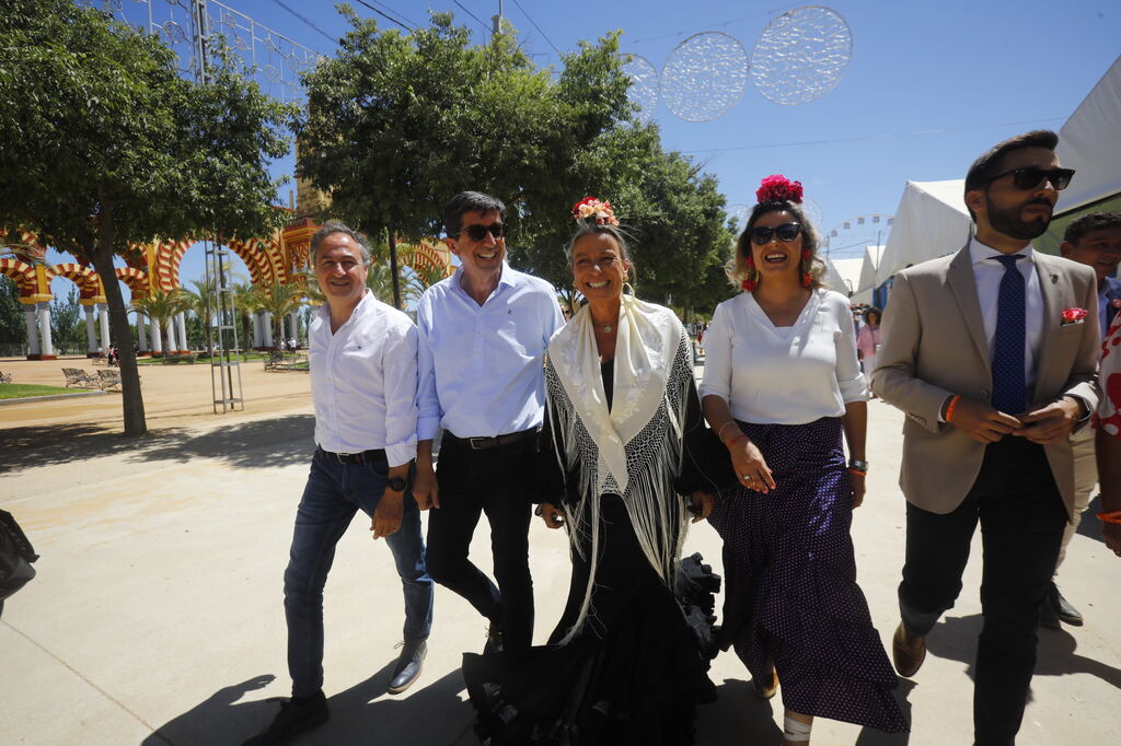 La visita de Juan Mar&iacute;n a la Feria de C&oacute;rdoba, en im&aacute;genes.