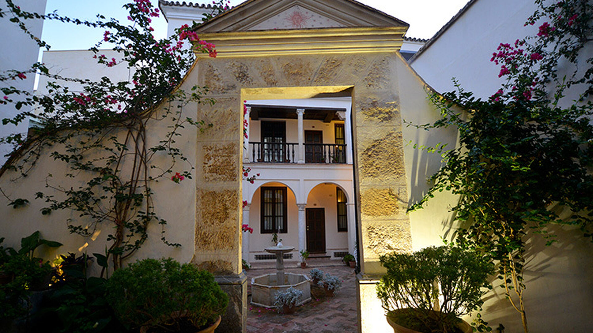 Las Casas de la Juder&iacute;a, el hotel boutique donde naci&oacute;n G&oacute;ngora