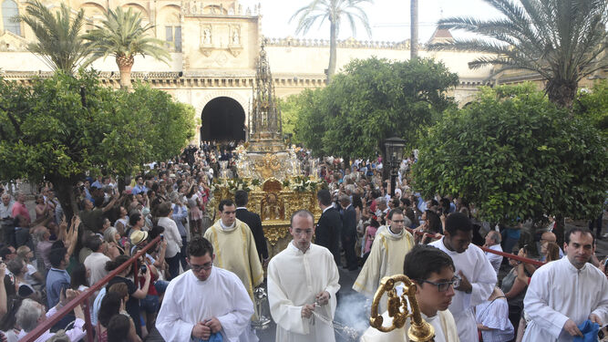 Procesión del Corpus en la Mezquita-Catedral de Córdoba.