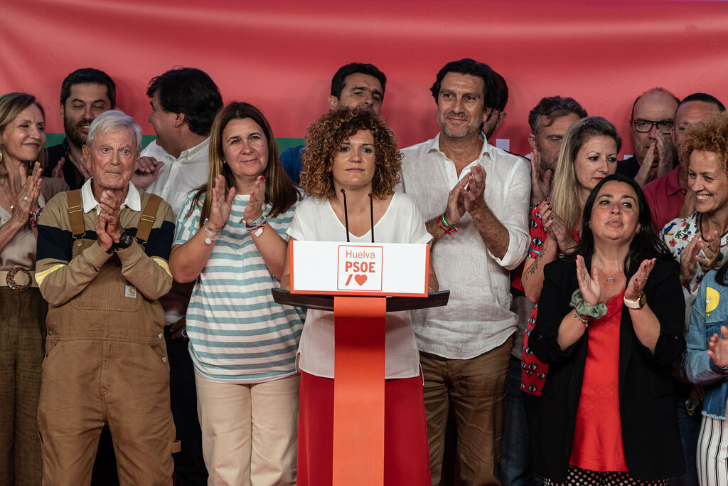 Im&aacute;genes: As&iacute; se ha vivido la noche electoral en la sede del PSOE en Huelva