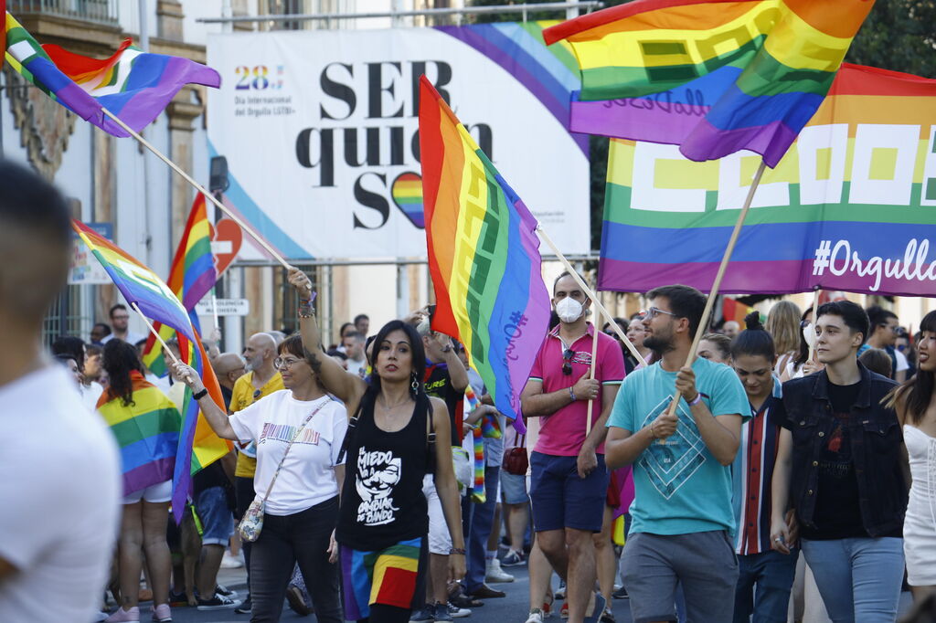 La marcha del Orgullo LGTBIQ+ de C&oacute;rdoba, en im&aacute;genes